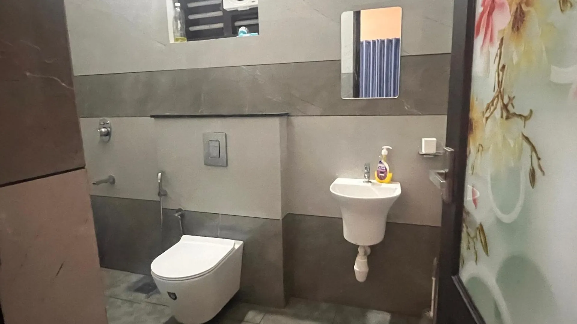 Prázdninový dům Chaithanya Residency Near To Nit Kunnamangalam